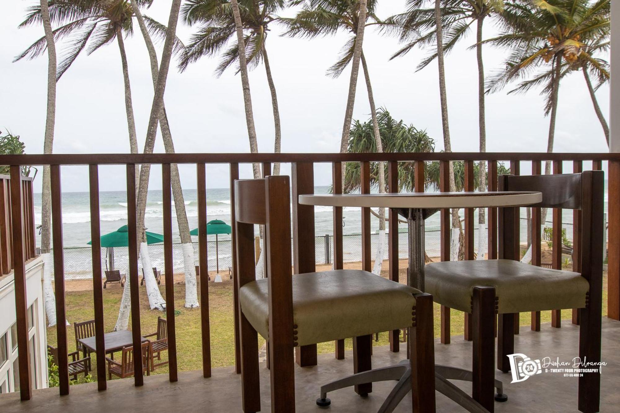 Shavara Beach Аханґама Екстер'єр фото